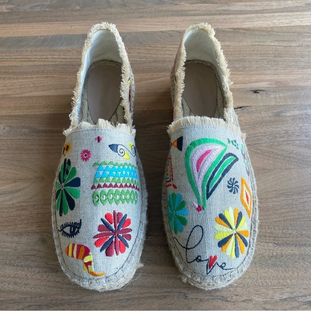 NWOT JOHNNY WAS PARKER ESPADRILLE, Size 8,5